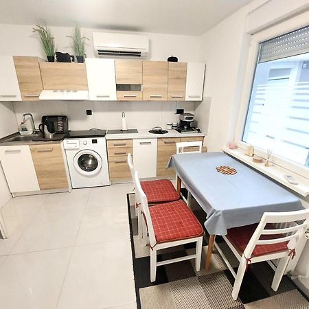 Jo-Ma Apartma - Safe Parking Ljubljana Eksteriør billede