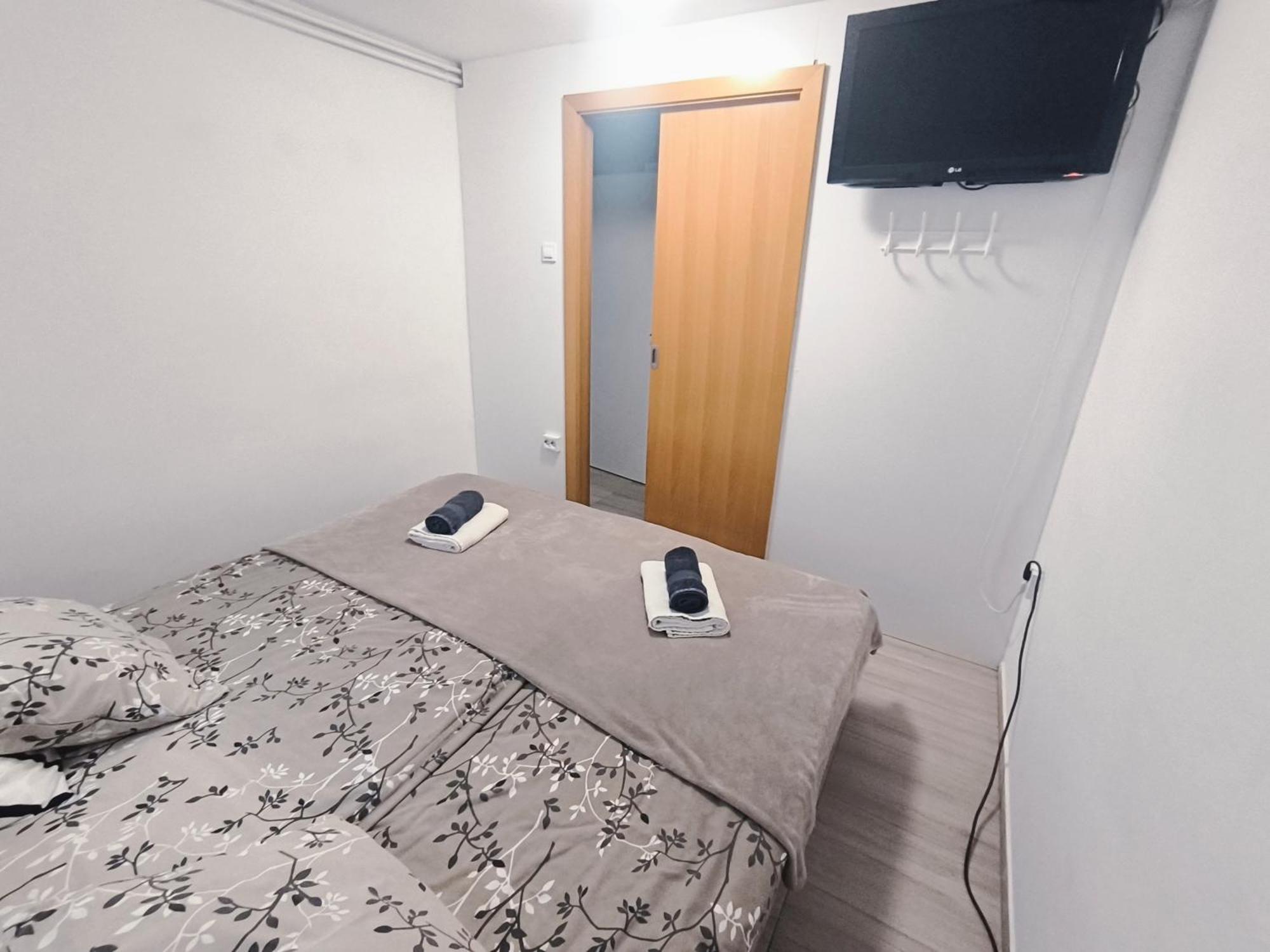 Jo-Ma Apartma - Safe Parking Ljubljana Eksteriør billede